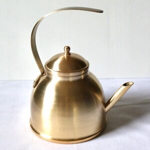 Rose & Fitzgerald Brushed Rose Gold Tone Kettle Tea Pot 1Litre Kitchen Decor